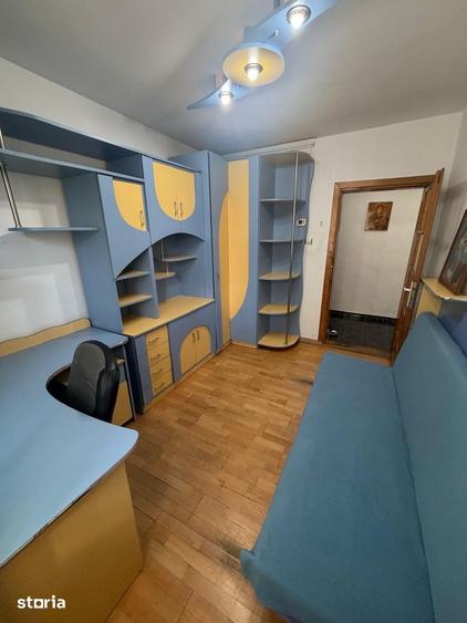 Apartament cu 3 camere în Central
