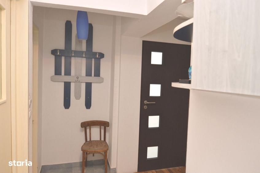 Apartament cu 3 camere în Calea Victoriei