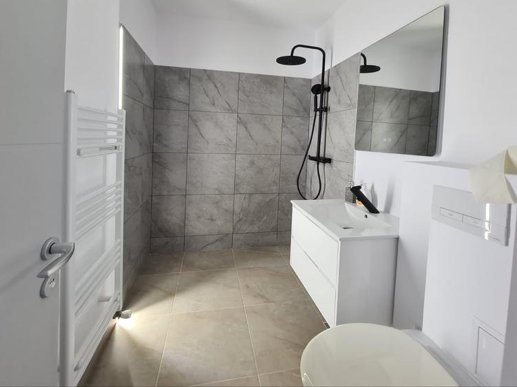 Apartament cu 2 camere semidecomandat, mobilat în Grigorescu
