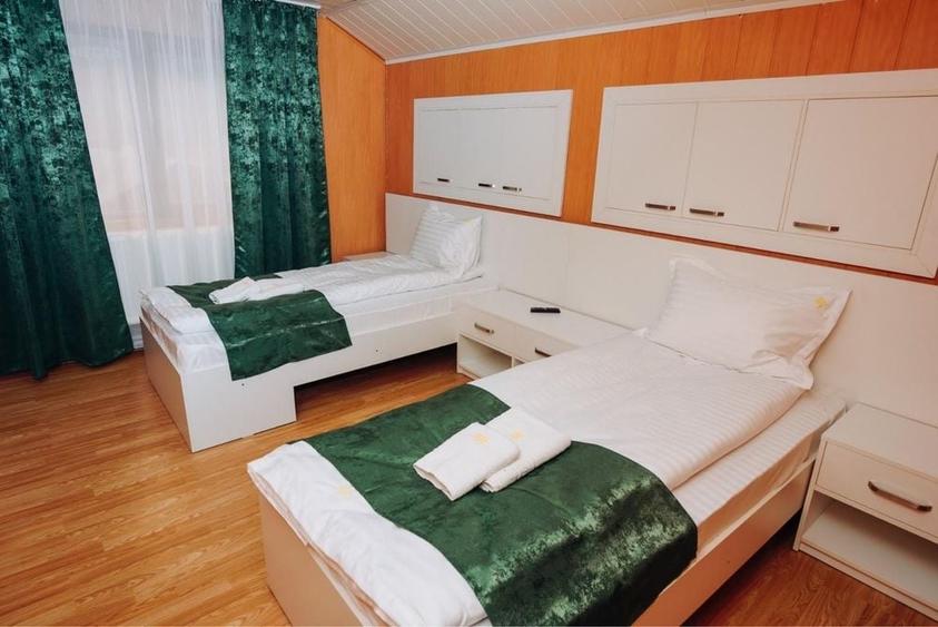 Casă cu 4 camere în Rucăr
