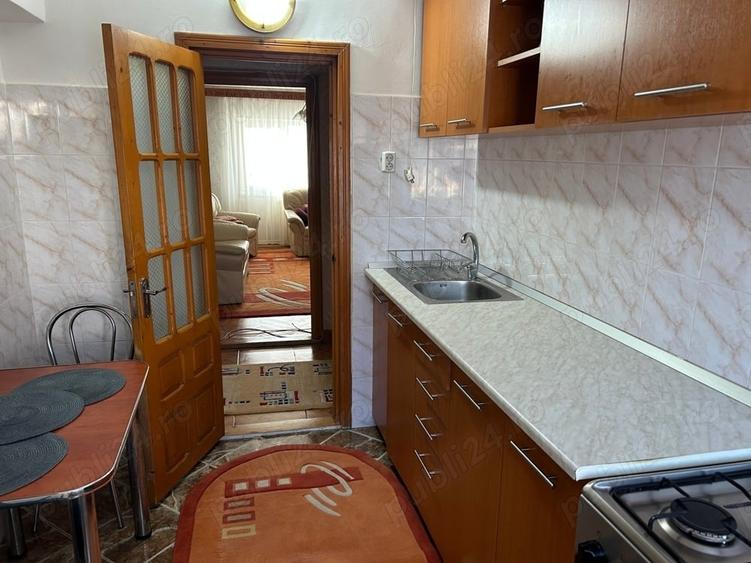 Apartament cu 3 camere decomandat în Dorohoi