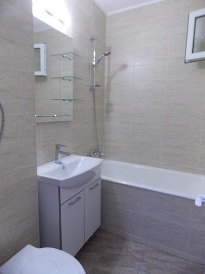 Apartament cu 3 camere circular în Drumul Taberei
