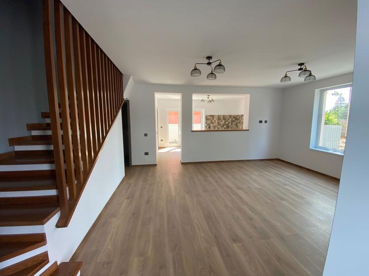 Vila P+E Saftica / Balotesti in proximitate Tunari, Otopeni - 4