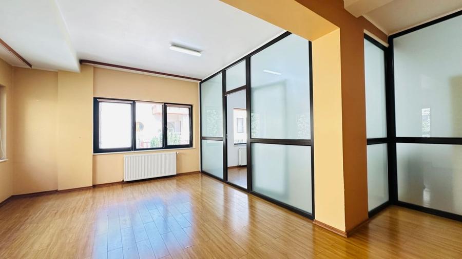 Tabacarie - City Mall, imobil P+1+M, 6 camere, IDEAL BIROURI - 3