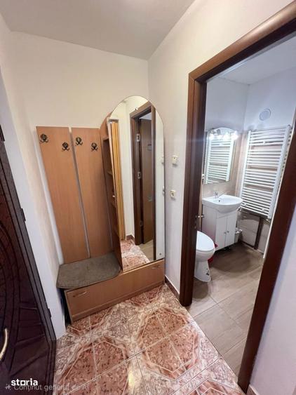 Garsoniera in bloc de apartamente, Milcov - 2