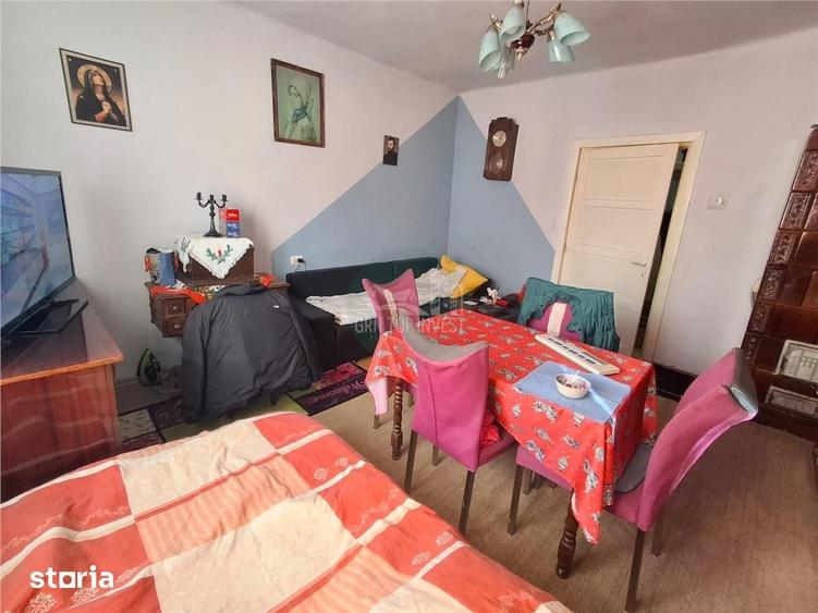 Casă cu 2 camere cu Teren 120 Mp în Vasile Aaron