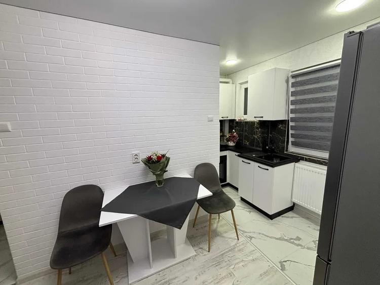 Apartament cu 2 camere, etaj 2/4, zona Tatarasi - 4