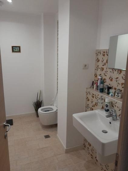 Proprietar, vand apartament 3 camere lux et. 1 (ap. 8-9) - 9
