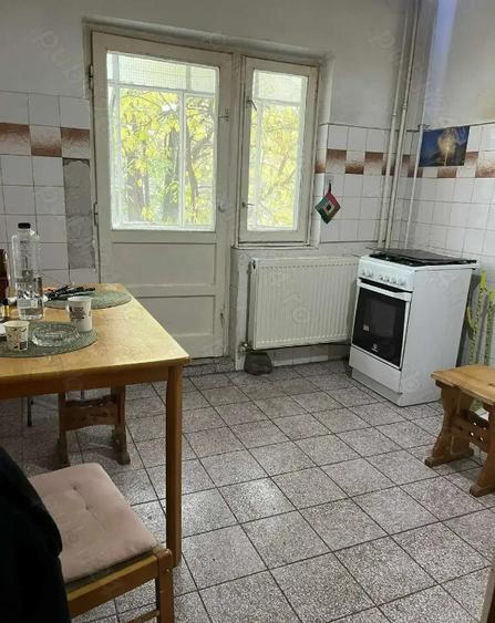 Propietar vand apartament 2 camere - 4