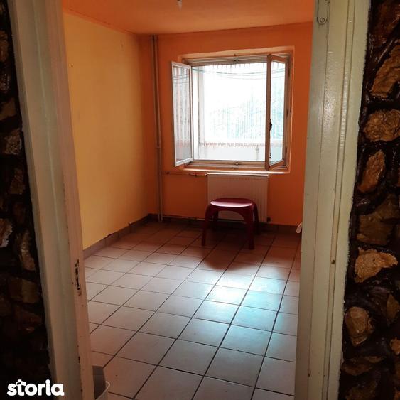 Apartament 4 camere sector 4, Panselelor - 19