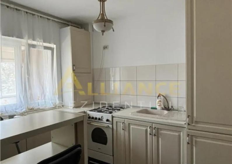 Garsoniera spatioasa bloc 2015 || centrala proprie || Drumul - 5