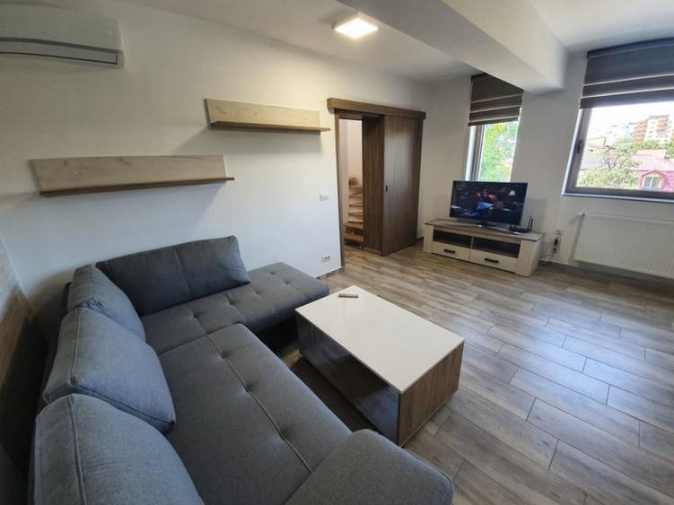Brancoveanu apartament 3 camere - 12
