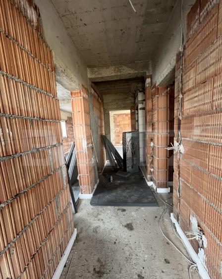 Casa cu 4 camere, curte amenajata - Sura Mica - 1