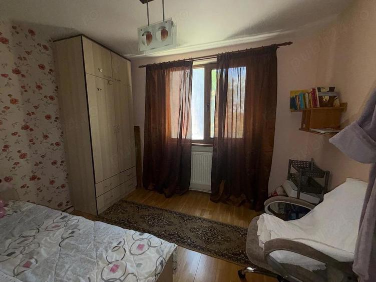 Vand apartament etaj 3 - 4