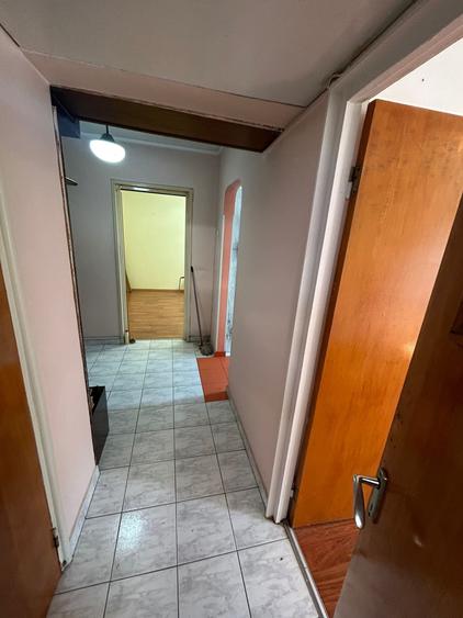 Berceni,Obregia,Straduintei Statie STB 1-2 Min,Piata Berceni,Europa Unita 15 Min - 4