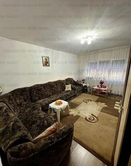 Apartament cu 3 camere- zona Noua - 9