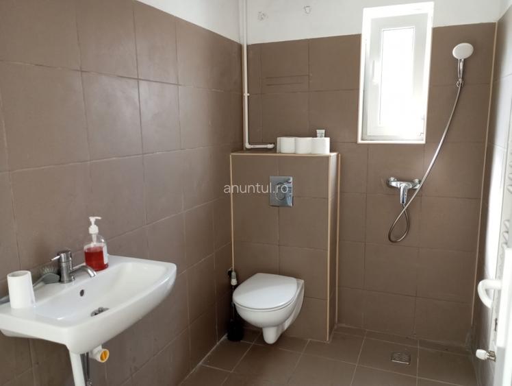 Motoesti, comuna Barasti, casa la tara, confort de oras, langa Pitesti Motoesti, comuna Barasti, casa la tara, confort de oras, langa Pitesti