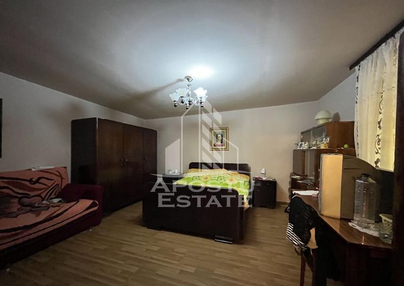 Casa individuala , 3 camere,acces auto,crama,garaj,teren ... - 12