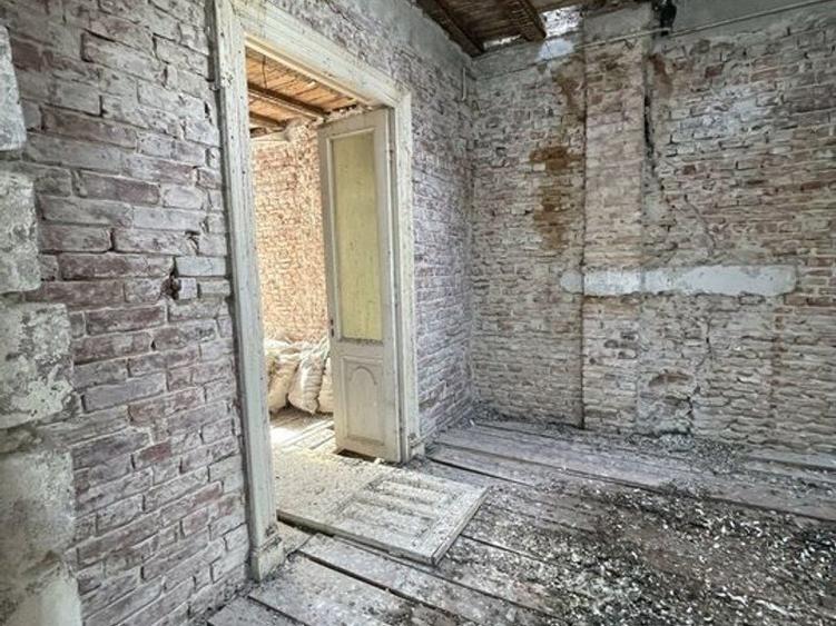 Imobil singur curte - Iulia Hasdeu 14 - de renovat. - 10