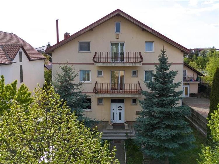 Vanzare Casa zona Tractorul, teren aferent 700 mp - 46