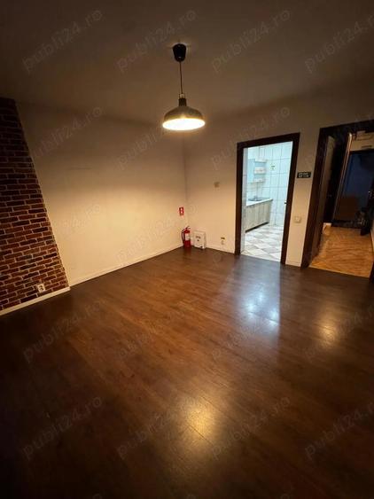 Inchiriez Apartament 2 camere - 10