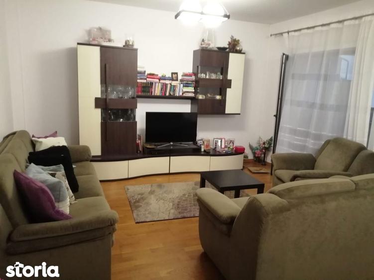 Apartament penthouse - 3 cam,2 bai, terasa mare , 2 locuri de parcare - 9