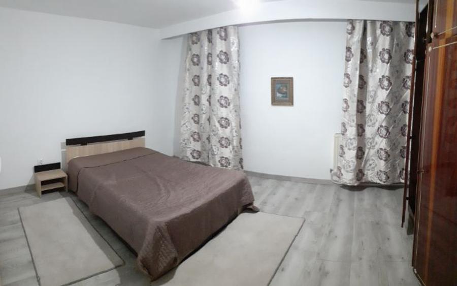 Inchiriez apartament - 3