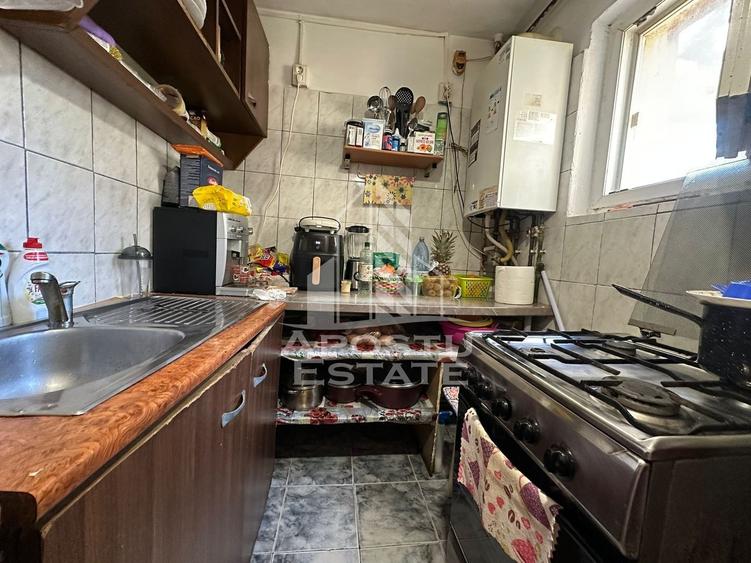 Apartament cu 2 camere, parter, centrala proprie, zona Sagului - 2