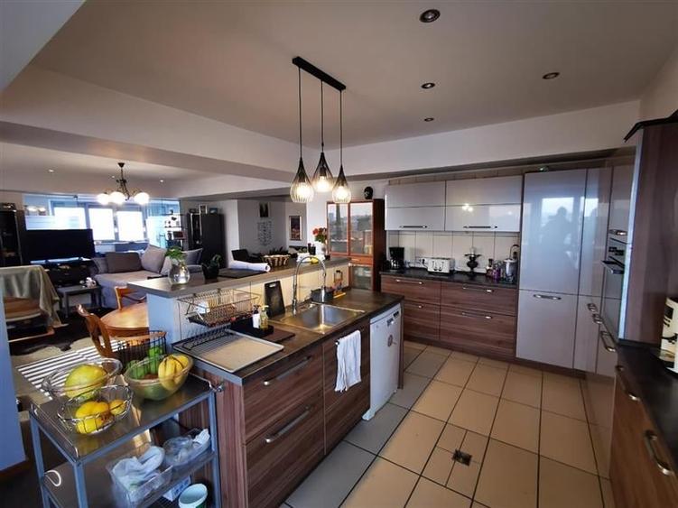 Inchiriere apartament si terasa, in strada Toamnei - 4