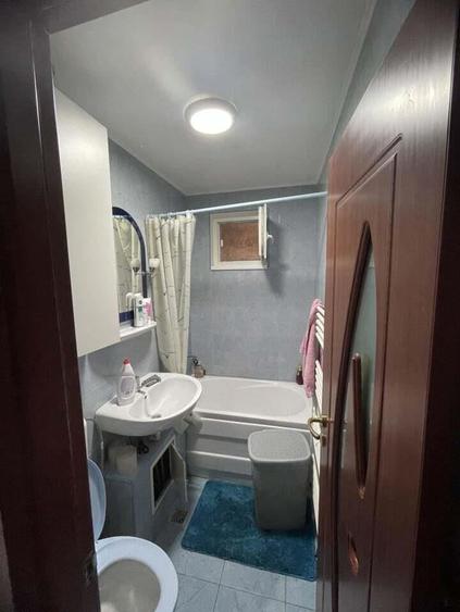 Apartament cu 3 camere de vanzare, Dealul Florilor - 4