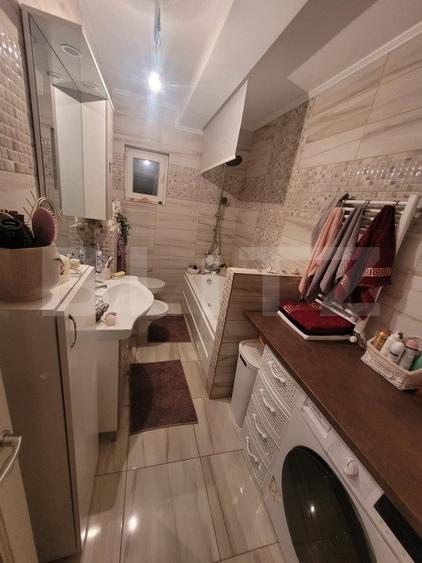 De vazare casa  moderna cu un miniapartament suplimentar la demisol in Hlincea - 18