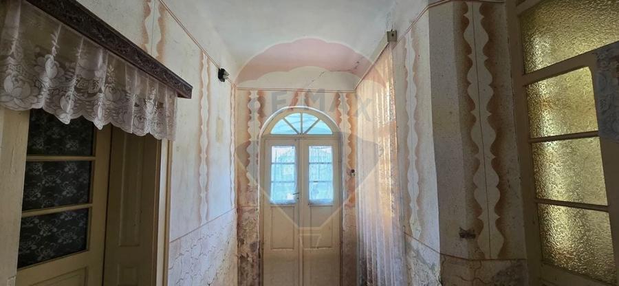 Casă cu potențial, aproape de centru – Socodor, jud. Arad - 9