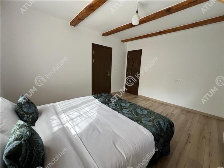 Cabana cu 7 camere 7 bai si teren 1000 mp in Avrig zona Mlaci - 21