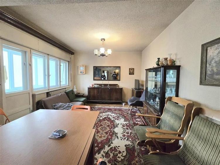 OCAZIE RARA! AP.4 CAM.DECOM.ET2/3 GARAJ SI BOXA SECTOR 1 PAJURA - 4