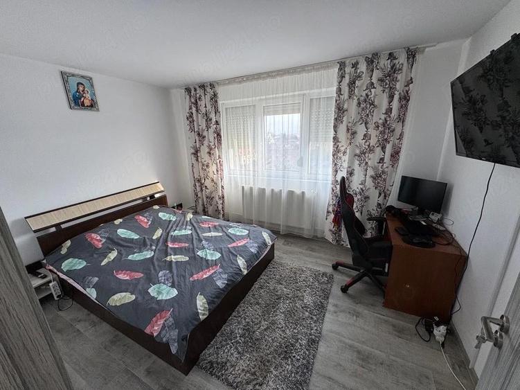 Vand apartament cu 2 camere,Unirii sud - 1