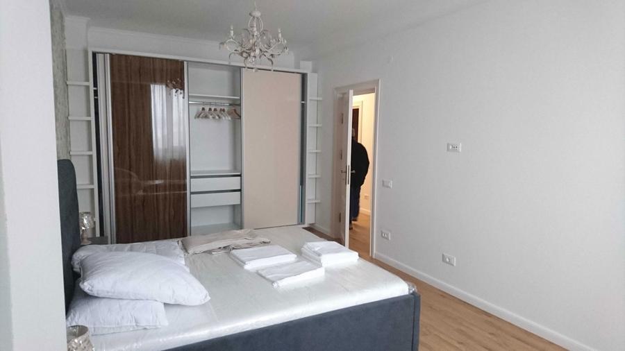 Inchiriez apartament 2 camere - 5