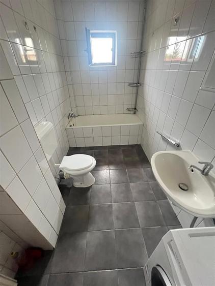 Apartament la vila2 camere decomandat balcoaneCT - 17