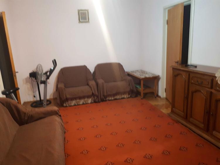 AVANTAJOS! Proprietar, inchiriez 4 camere Trivale la pret de 3 camere! - 1