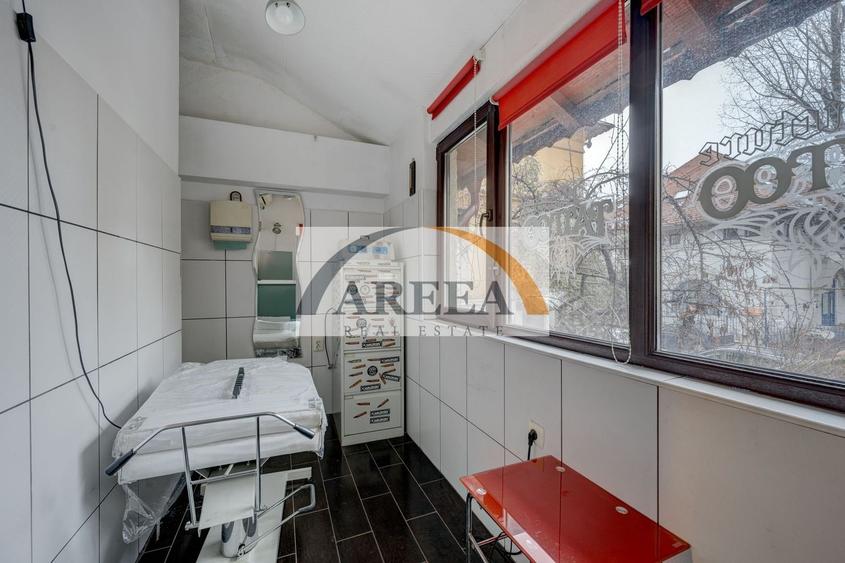 Ultracentral - zona Polona - 3 camere cu dependinte si GARAJ propriu - 23