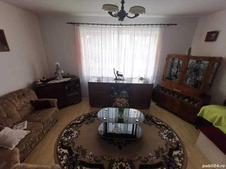 Vand casa cu 3 camere, garaj, livada si teren in M. Nirajului - 4