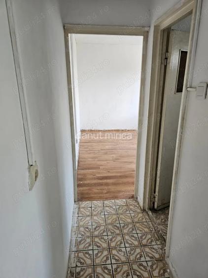 Vind apartament 2 camere