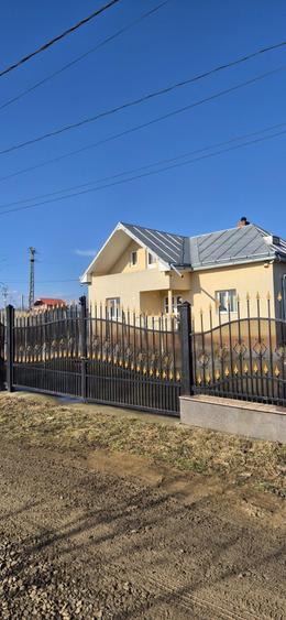 Casa P+M 150mp utili teren 1000mp - 1