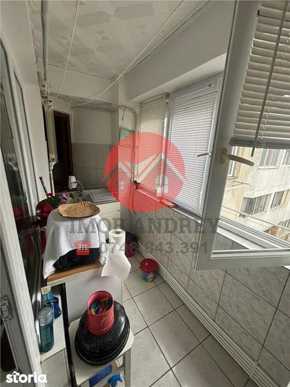 Garsoniera transformata in ap. 2 camere, E3, langa spital - 4