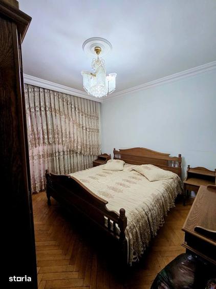 Apartament cu 4 camere, mobilat în Colentina