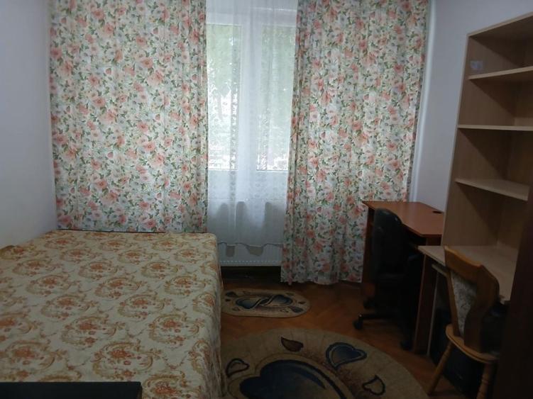 Camera de inchiriat - 2