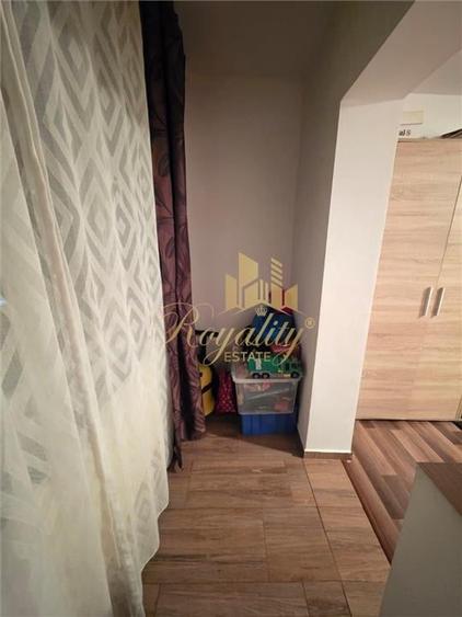 Apartament 2 camere, Etaj 3, CENTRALA PROPRIE, clima- Zona Dambovita - 11