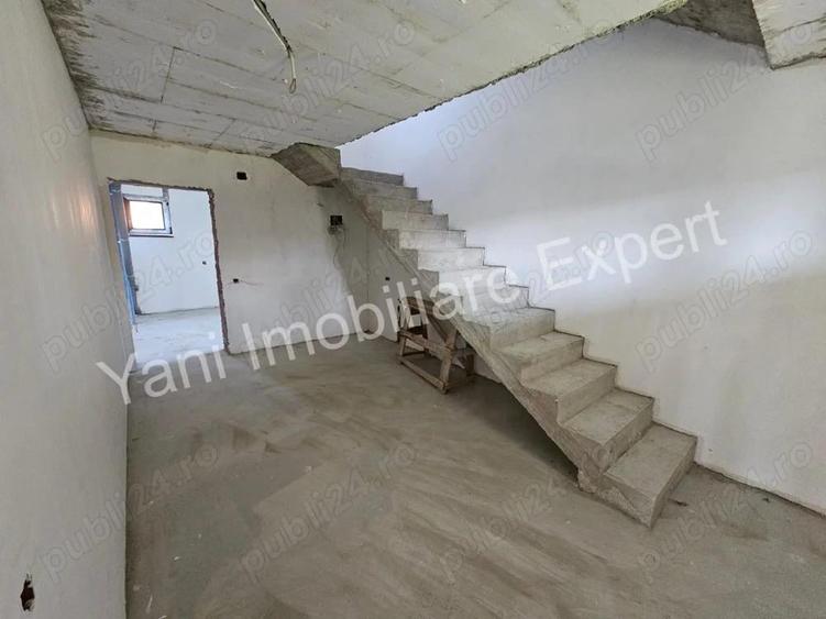 Casa de vacan?a de vanzare in comuna Corbi, sat Poienarei, jude? Arge?. - 15