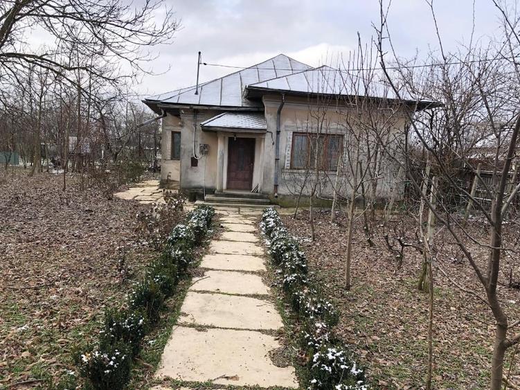 Casa + teren 2200 mp Jugureni, Dambovita (iesire Km 63 A1) - 3