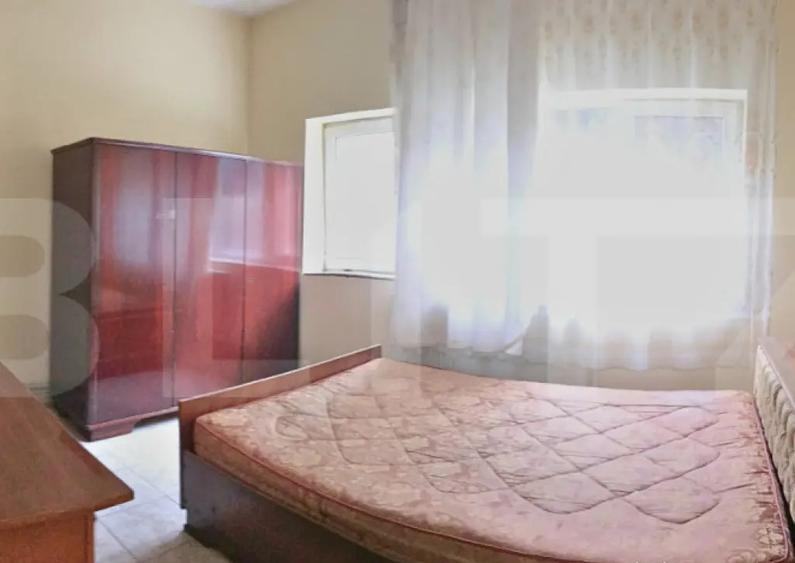 Casa de vanzare, 354 mp, zona Titu - 6