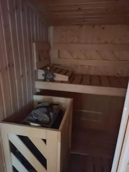 Resedinta cu 8 camere in Orasul Breaza - 20